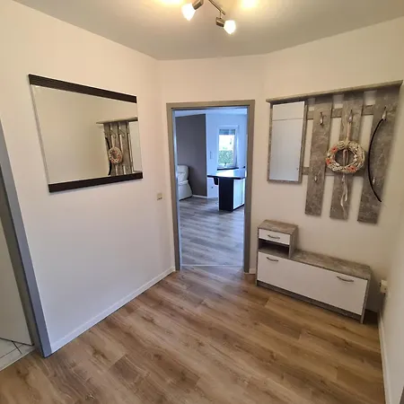 Grosse Naehe Flughafen Koeln/bonn Apartment Troisdorf