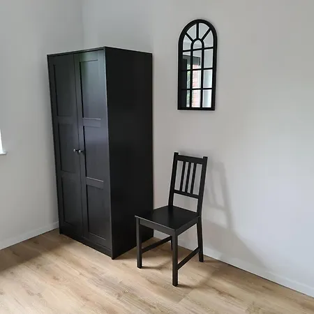 Grosse Naehe Flughafen Koeln/bonn Apartament